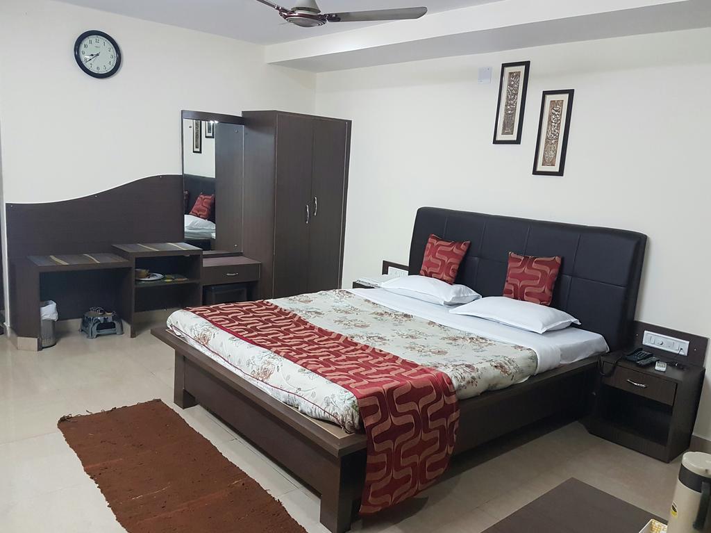 Hotel Rajdhani Bhubaneswar Bagian luar foto